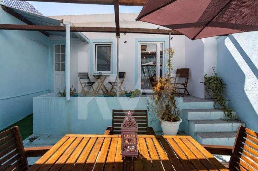 Blue Vintage House Apartment Сетубал Екстериор снимка